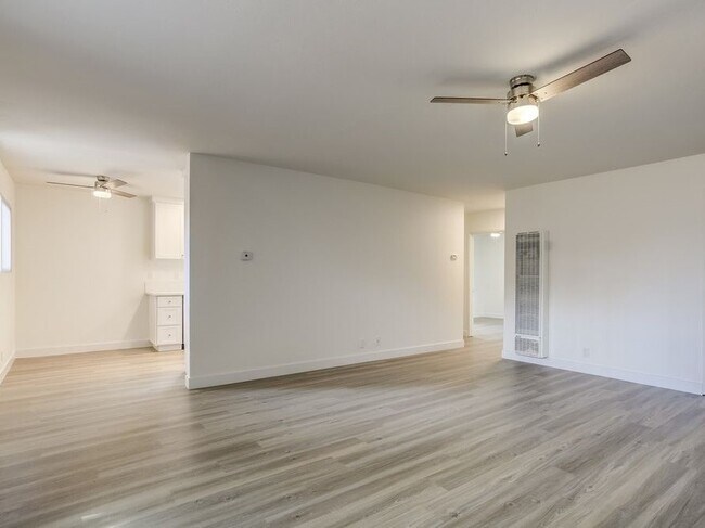 Building Photo - 1064 N Escondido Blvd