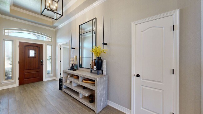 Foto del edificio - SOLAR PANEL 4 BEDROOM HOME  IN HERITAGE OAKS!