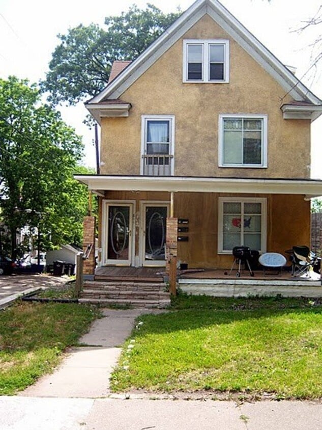 Foto principal - 811-28TH