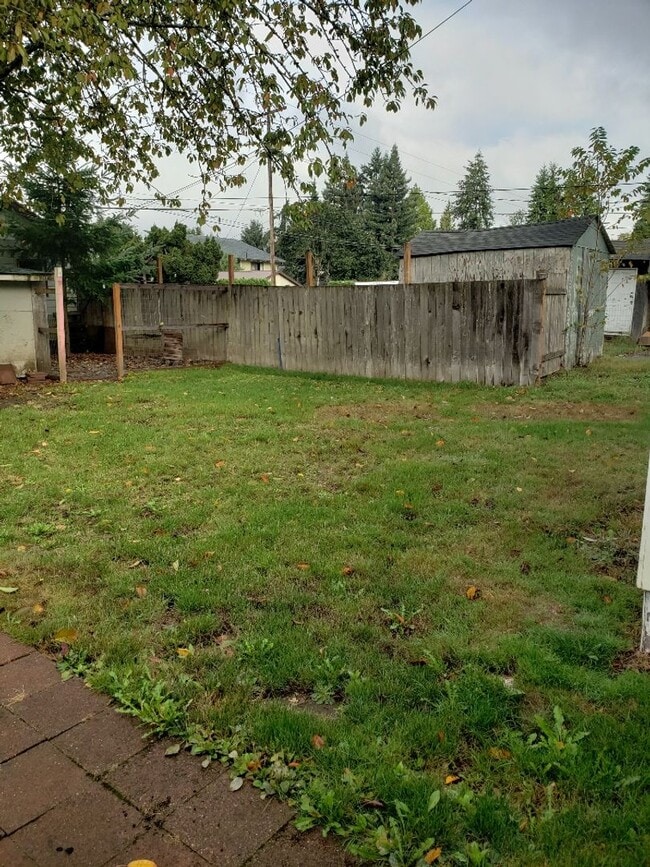 Building Photo - STATUS: AVAILABLE  | R93H | $1695