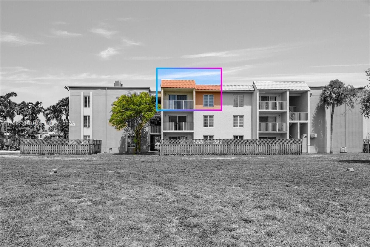 Primary Photo - 4920 NW 79th Ave