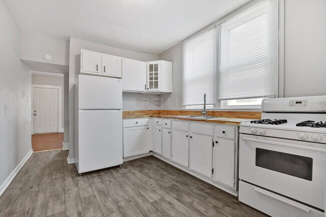 Building Photo - 3420 W Muhammad Ali Blvd