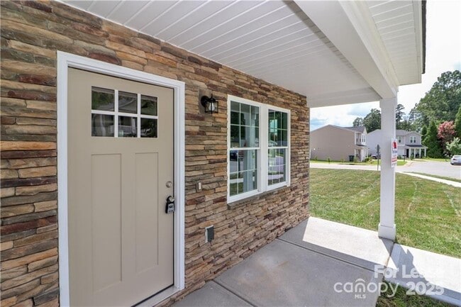 Foto del edificio - 3973 Newhall Dr NW