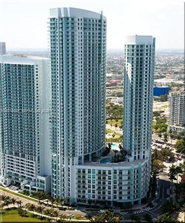 Building Photo - 1900 N Bayshore Dr