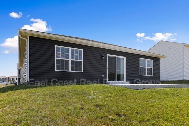 Building Photo - 266 Gumspring Dr
