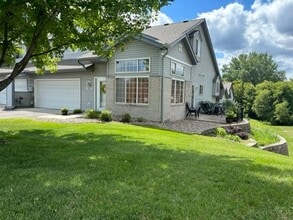 Building Photo - 12957 Echo Ln