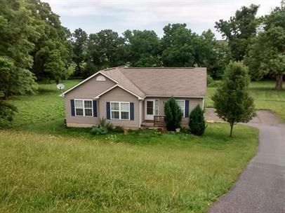 Primary Photo - 1212 Windsor Ct