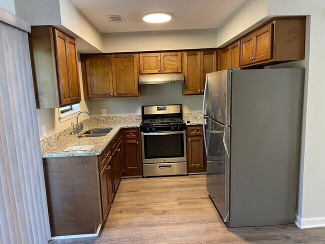 Foto del edificio - Beautifully Remodeled 3-Bedroom, 2-Bath Ho...