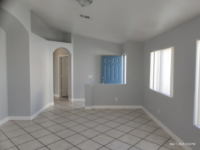 Foto del edificio - 8261 Gulfstar Ln