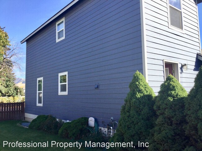 Foto del edificio - 4 br, 3 bath House - 107 S. Davis St