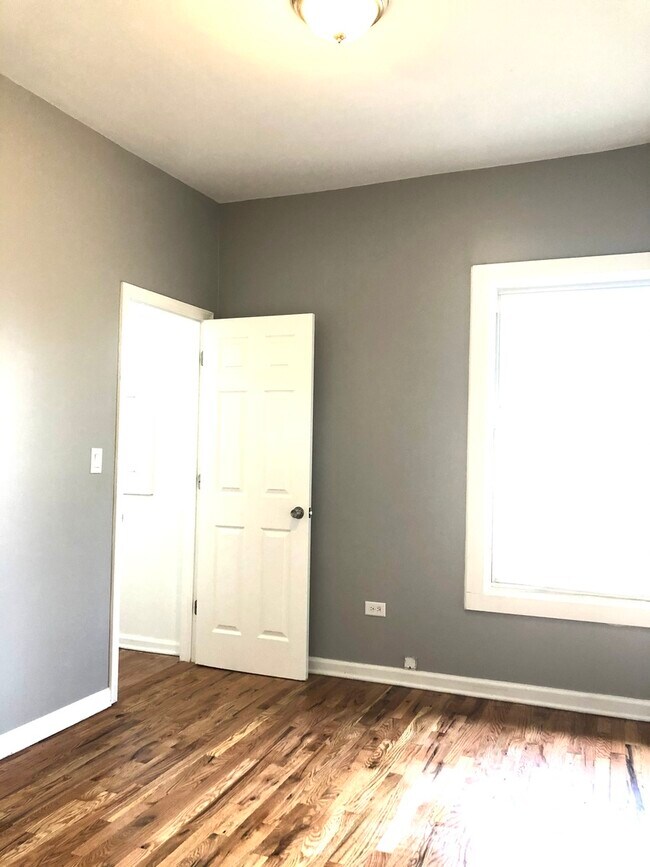 Foto del edificio - 9622 S Prospect Ave