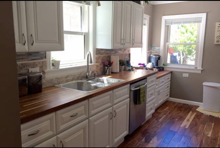 Primary Photo - 1401 Seward St