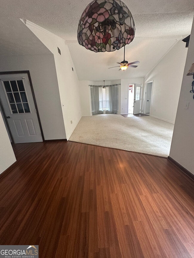 Building Photo - 106 Egret Ct