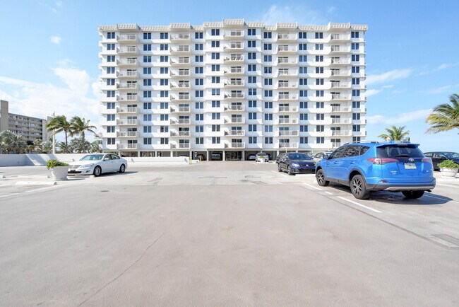 Building Photo - 3301 S Ocean Blvd
