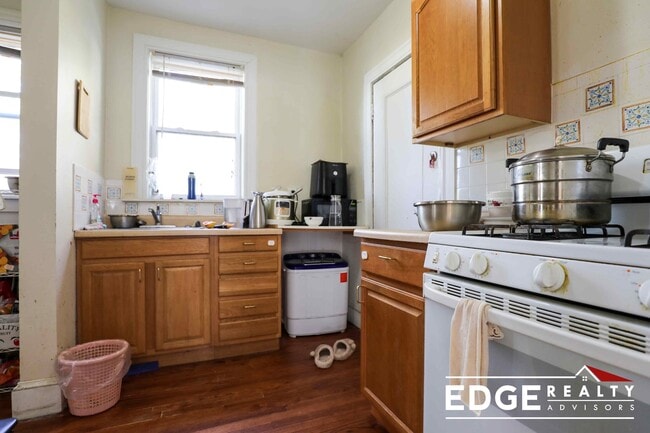 Building Photo - 5 Pama Gardens