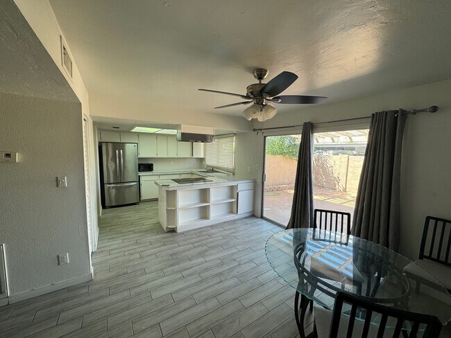 Foto del edificio - 3309 W Echo Ln