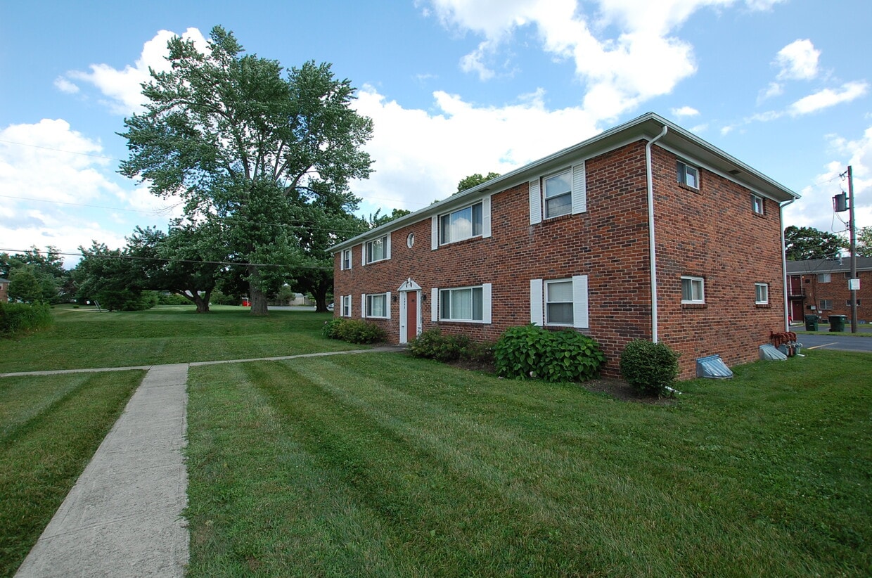 4944 4958 Arbor Village Dr Apartments in Columbus, OH