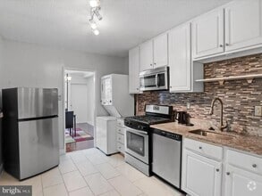 Building Photo - 3705 S George Mason Dr
