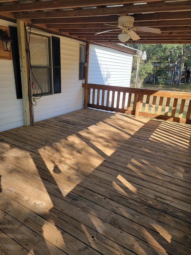 Foto del edificio - Lovely Home on Huge Fenced Yard in Lecanto!!!