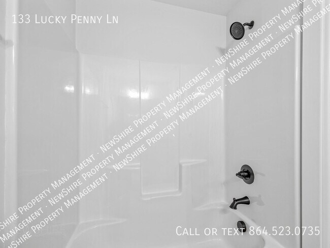 Foto del edificio - 133 Lucky Penny Ln