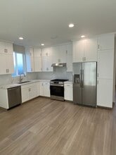 Building Photo - 3155-3152 E San Juan Rd