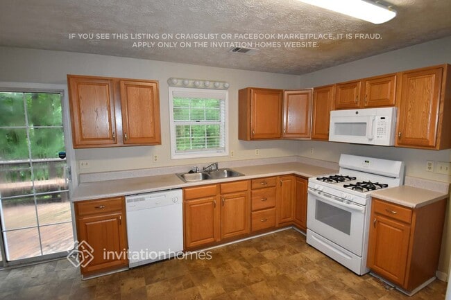 Building Photo - 232 Colemans Bluff Dr