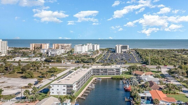 Foto del edificio - 1595 N Atlantic Ave