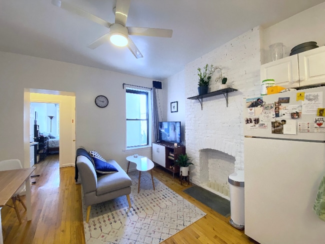 Building Photo - 553 Jersey Ave