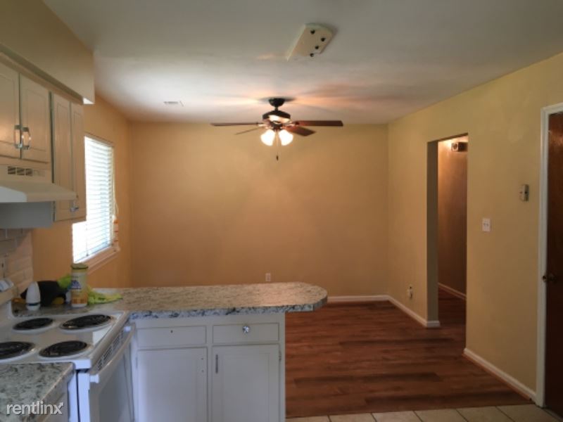 Building Photo - 3 br, 2 bath House - 3104Bruno