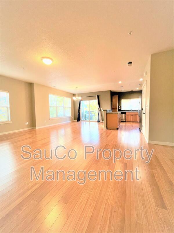 Building Photo - 626 NE Newstead Ln