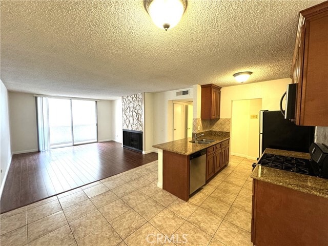 Building Photo - 421 La Fayette Park Pl