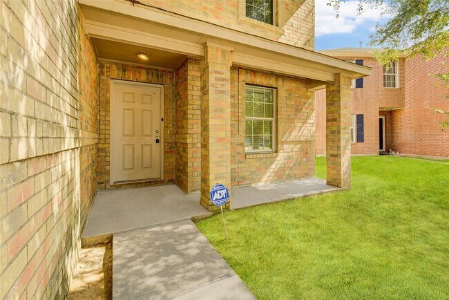 Building Photo - 19906 Spring Wreath Ln