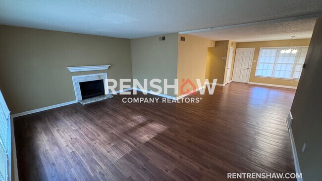 Foto del edificio - 3363 Coachouse Cove
