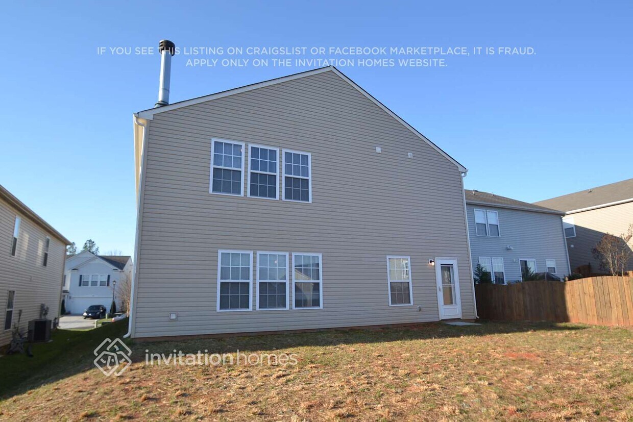 Building Photo - 685 Bright Orchid Ave