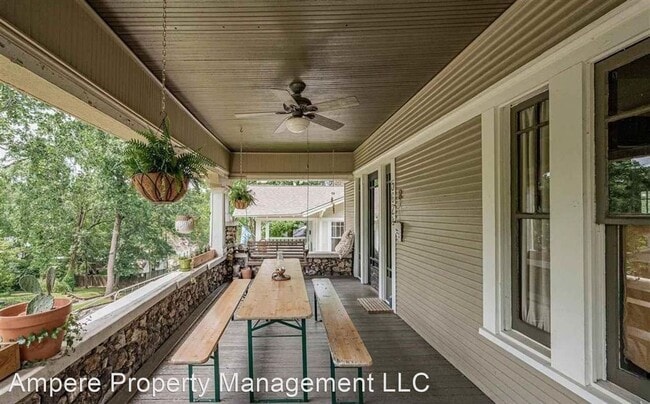 Building Photo - 3 br, 1 bath House - 5624 5th Ter S