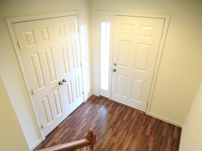 Building Photo - 197 Linda Sue Ln