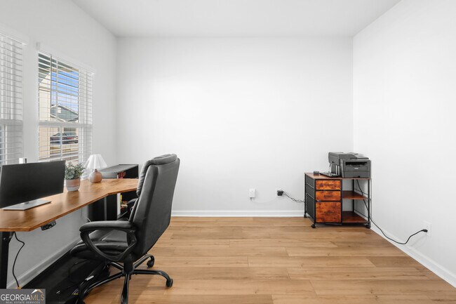 Building Photo - 119 Stillhouse Dr