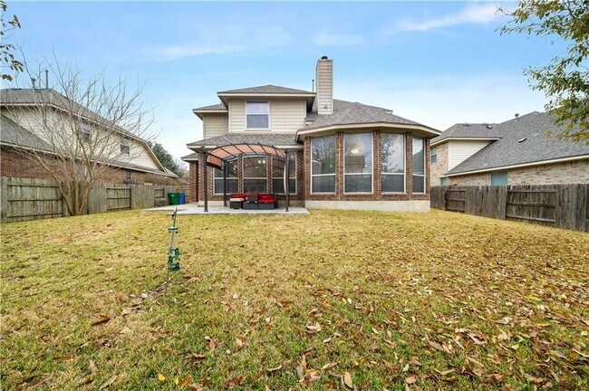 Building Photo - 2304 Village View Loop