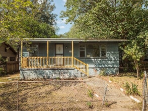 Building Photo - 1312 Gulfport St