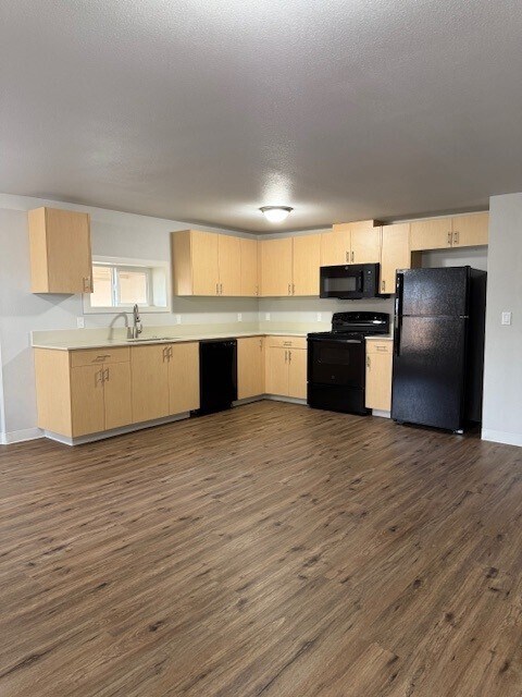 Foto del edificio - 8792 Umatilla St NE