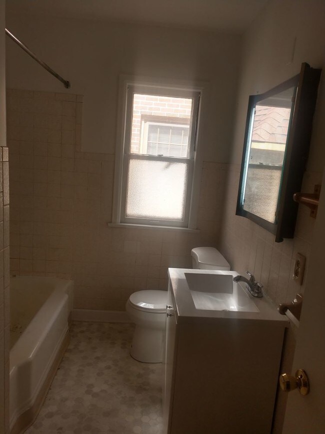 Building Photo - 4271 N. 49th Street - 3 Bedroom House