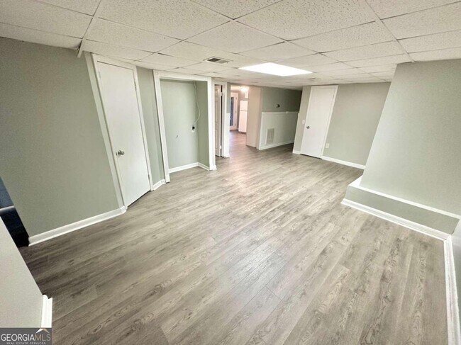 Foto del edificio - 3816 Chapel Hill Rd