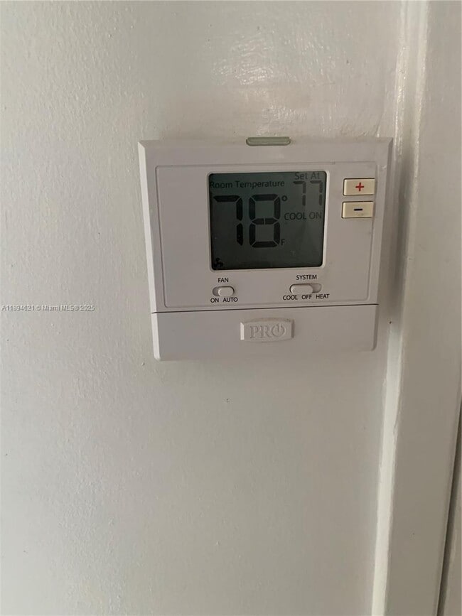 Building Photo - 1750 NE 191st St