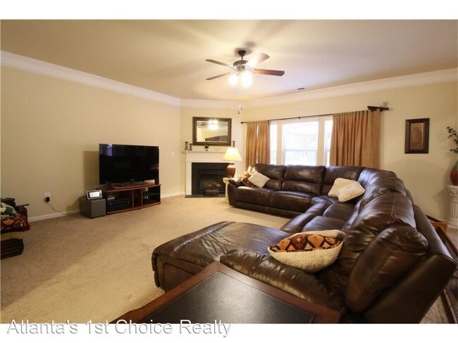 Building Photo - 1619 Wilford Dr