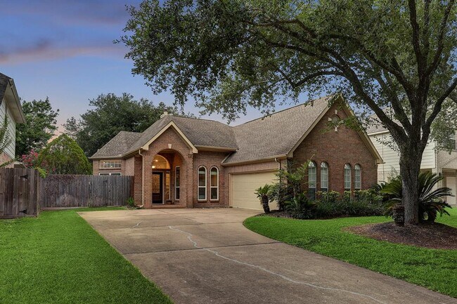 Foto del edificio - 506 High Meadows Dr