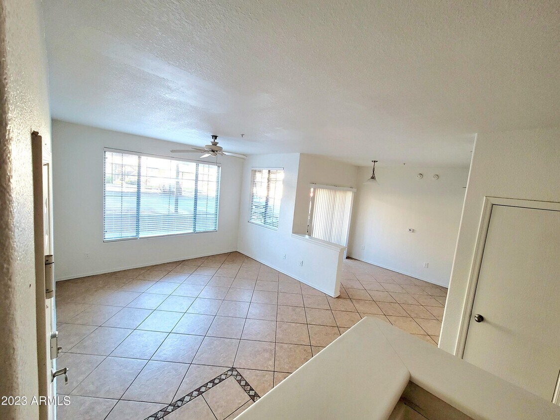 1720 E Thunderbird Rd Unit 1114, Tempe, AZ 85022 Apartment for Rent