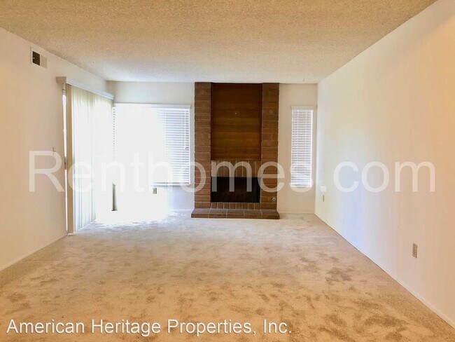 Building Photo - 3 br, 2.5 bath House - 10320 Caminito Goma