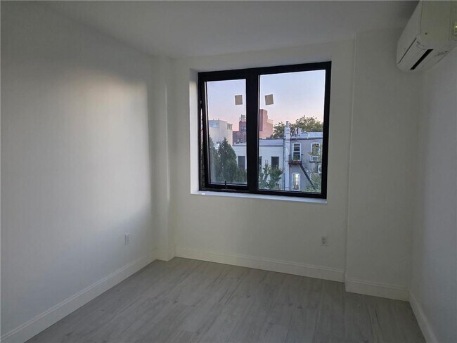 Foto del edificio - 526 56th St