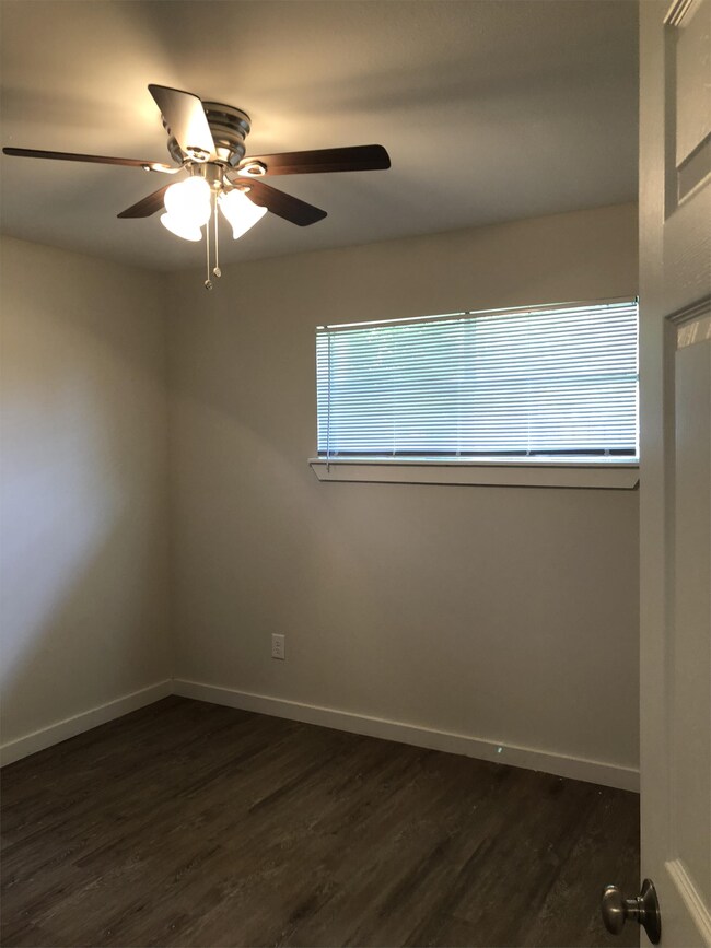 Building Photo - 5455 Pardee St