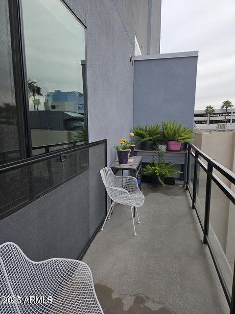 Foto del edificio - 3131 N Central Ave